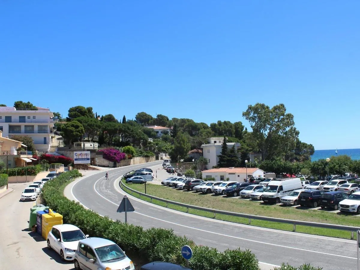 Girasol 1 º - Apartamento Luminoso Con Vistas A La Playa De Grifeu. - Es-228-28 Llanca